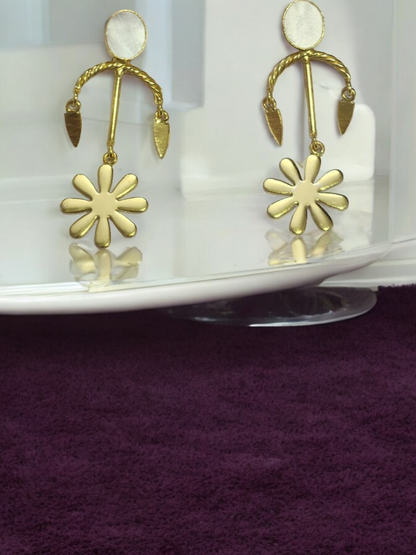 Golden flower earrings