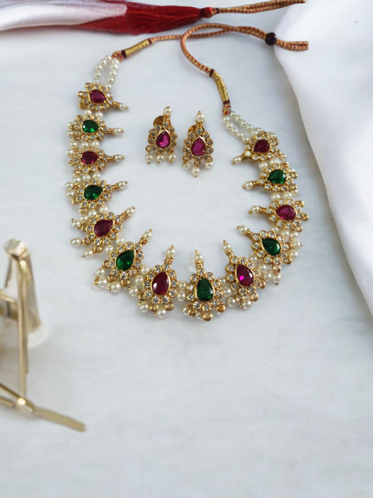 Moti chinchpeti necklace