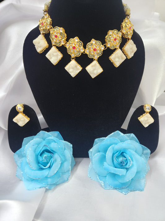 Resin kundan necklace