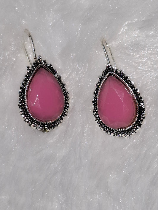 Silver tone earrings Pink
