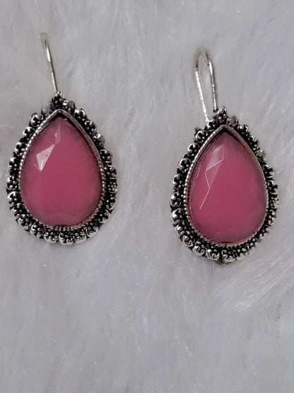 Silver tone earrings Pink