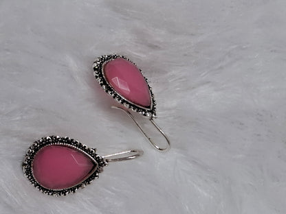 Silver tone earrings Pink